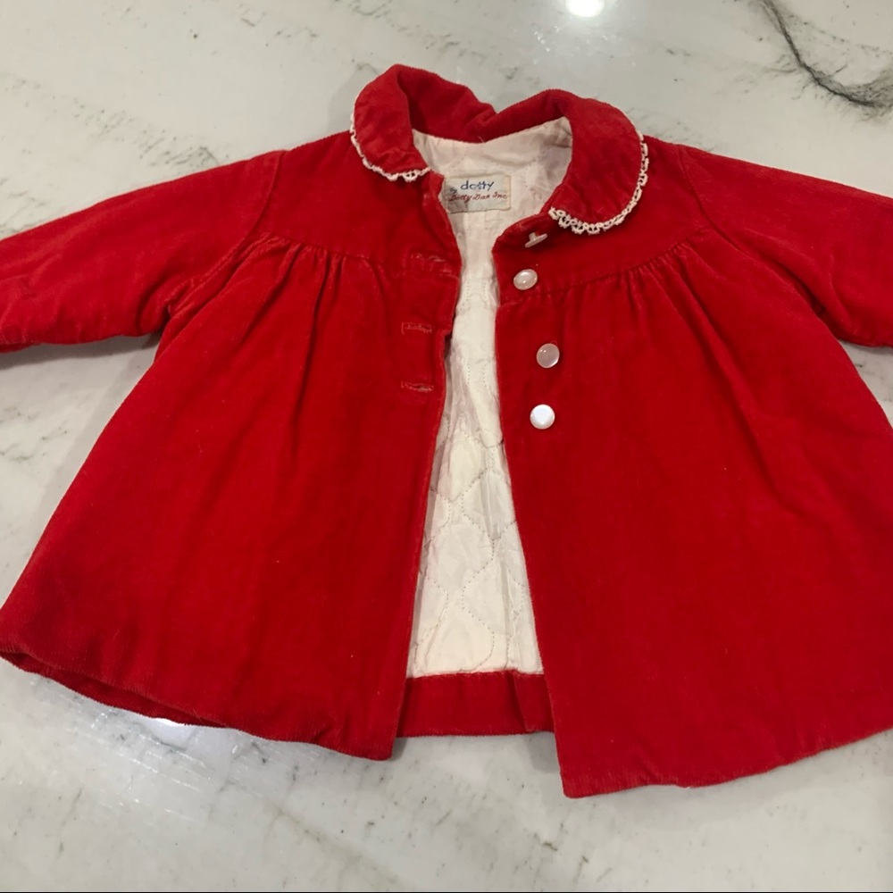 Precious vintage red jacket with pearl buttons